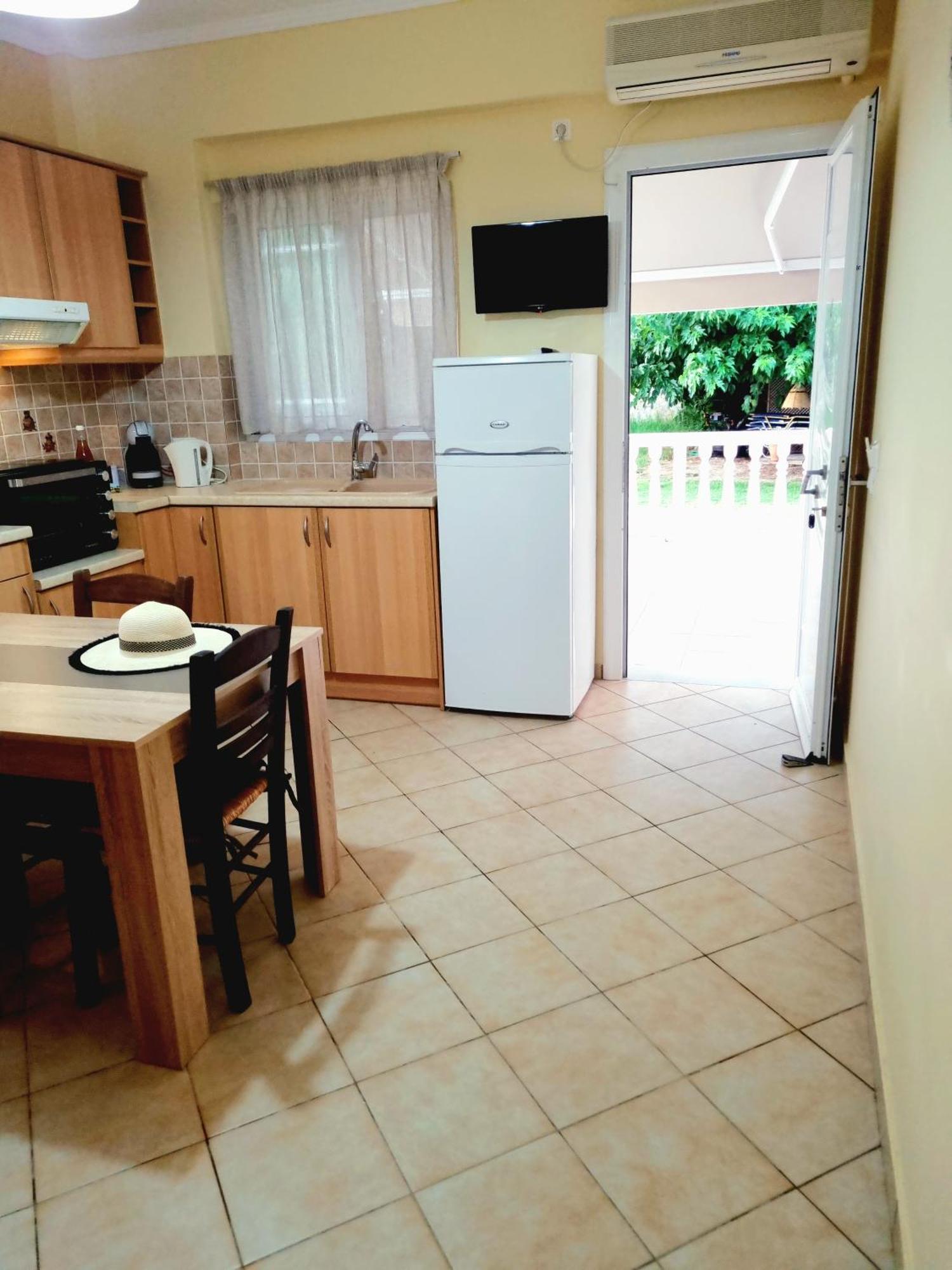 Marathon Studios & Apartments Керион Номер фото