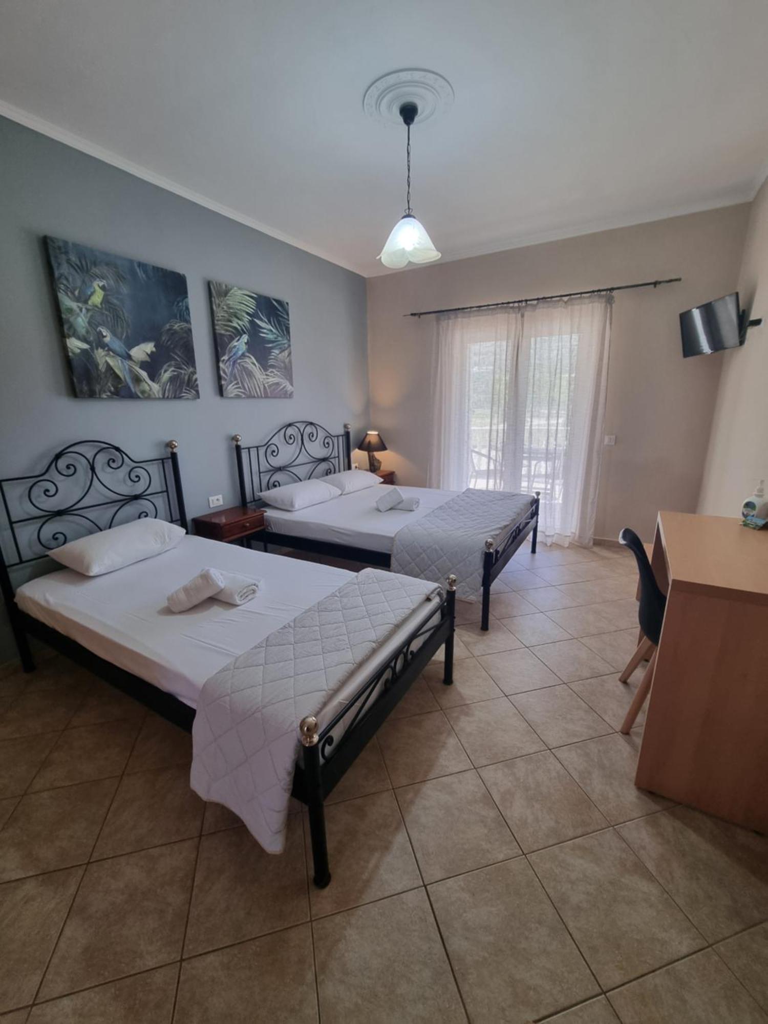 Marathon Studios & Apartments Керион Номер фото