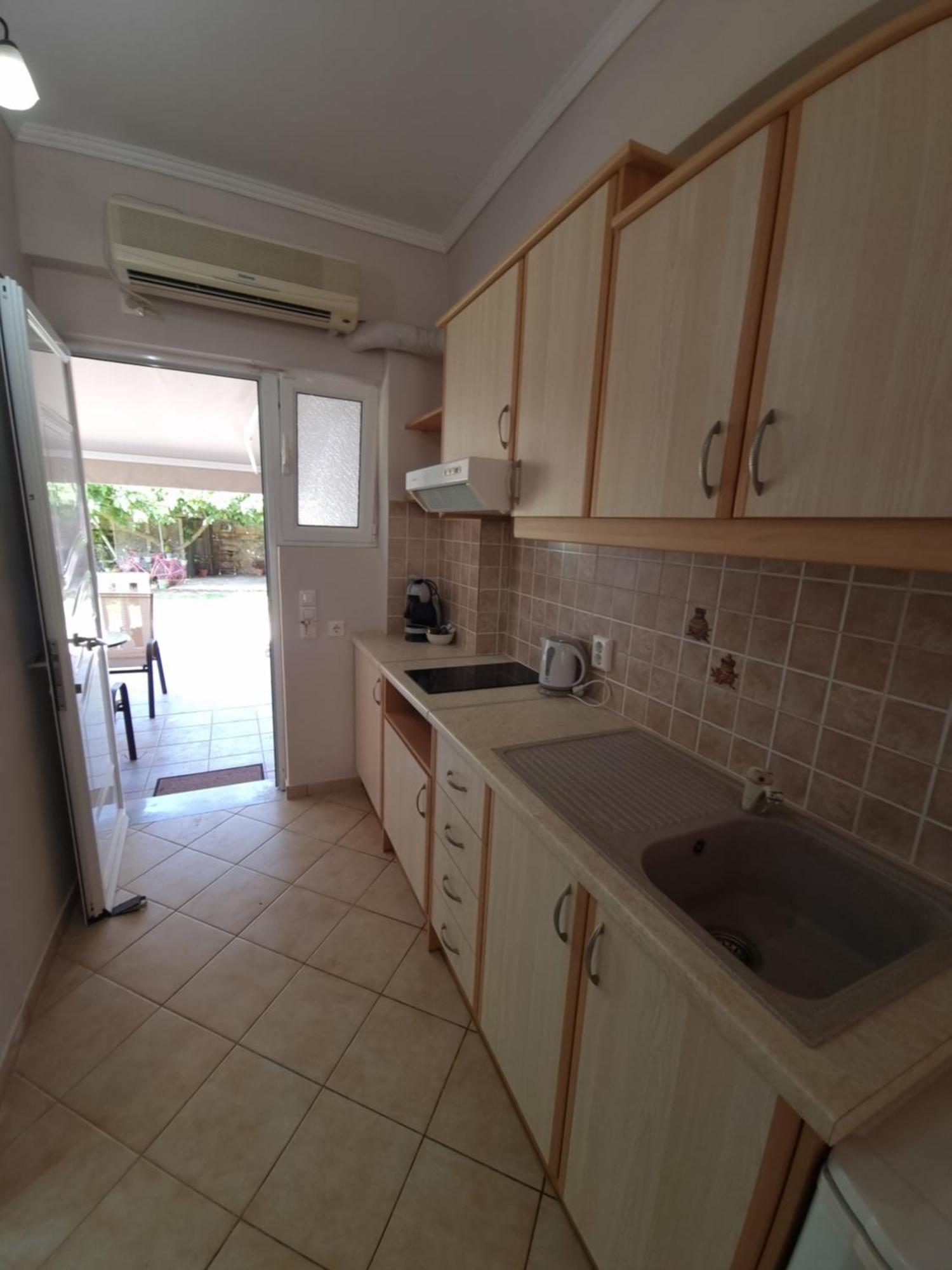 Marathon Studios & Apartments Керион Номер фото